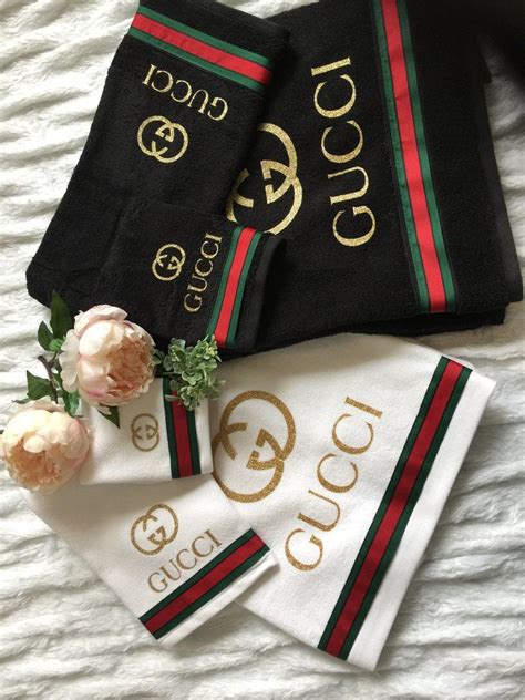 gucci towel set